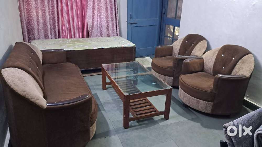 Five seater sofa with center table and cover