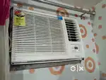 Voltas ac 1 ton 1 saal 10 mahina ho geya