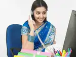 Urgent Hiring Lady Beautician for Ladies Salon and Office Assistant