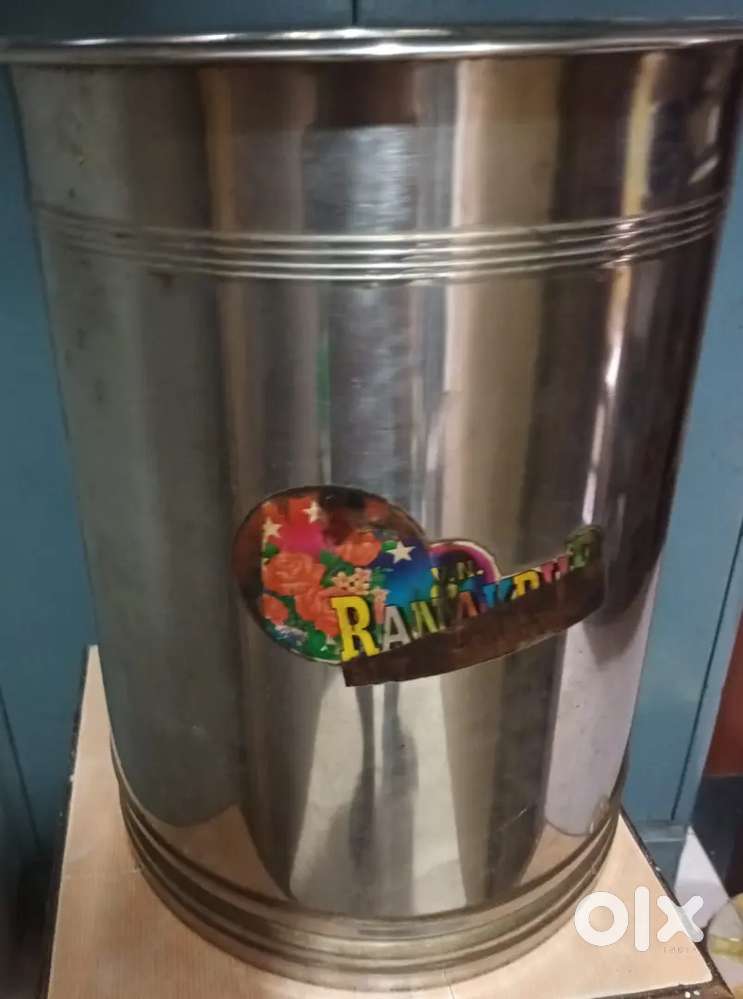 Steel drum with cover