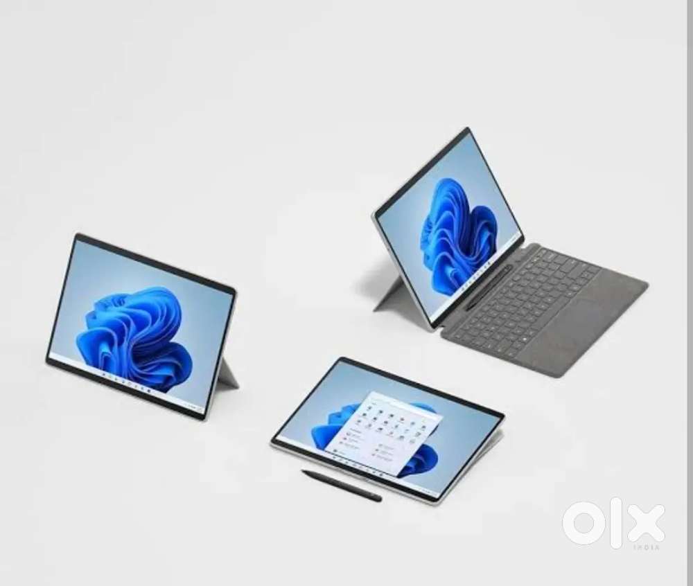 Microsoft Surface Pro 7, 8GB RAM, original Microsoft keyboard & pen.