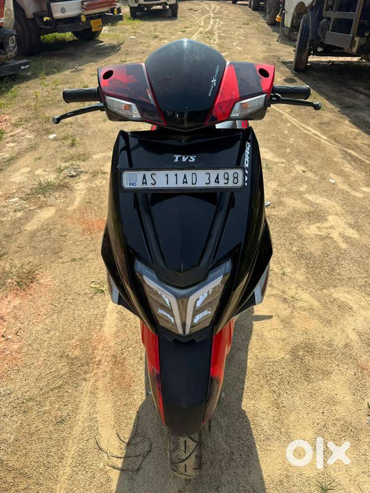 TVS Ntroq 125 race edition