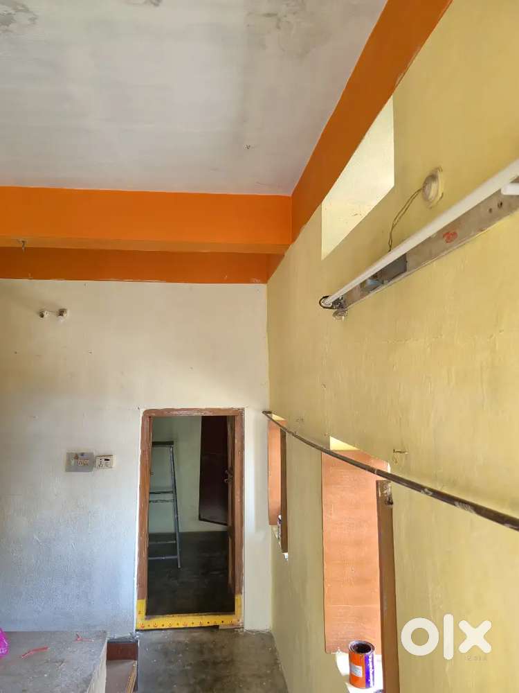 1 BHK Newly Painted