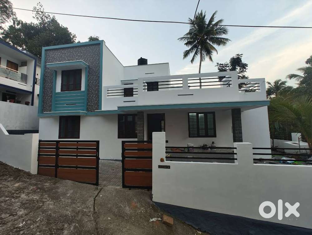 House for sale at powdikonam