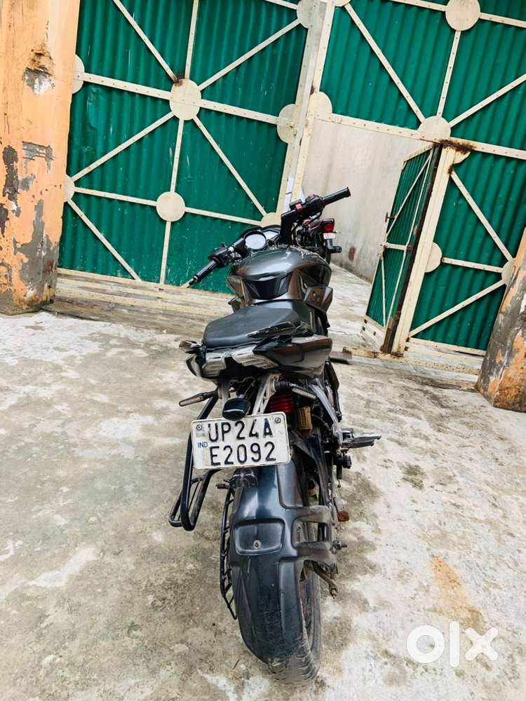 Gadi saaf condition me hai all ok hai