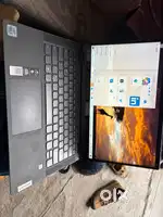 Lenovo IdeaPad Flex 5 Intel Core i5 10th Gen (8/512gb ssd )