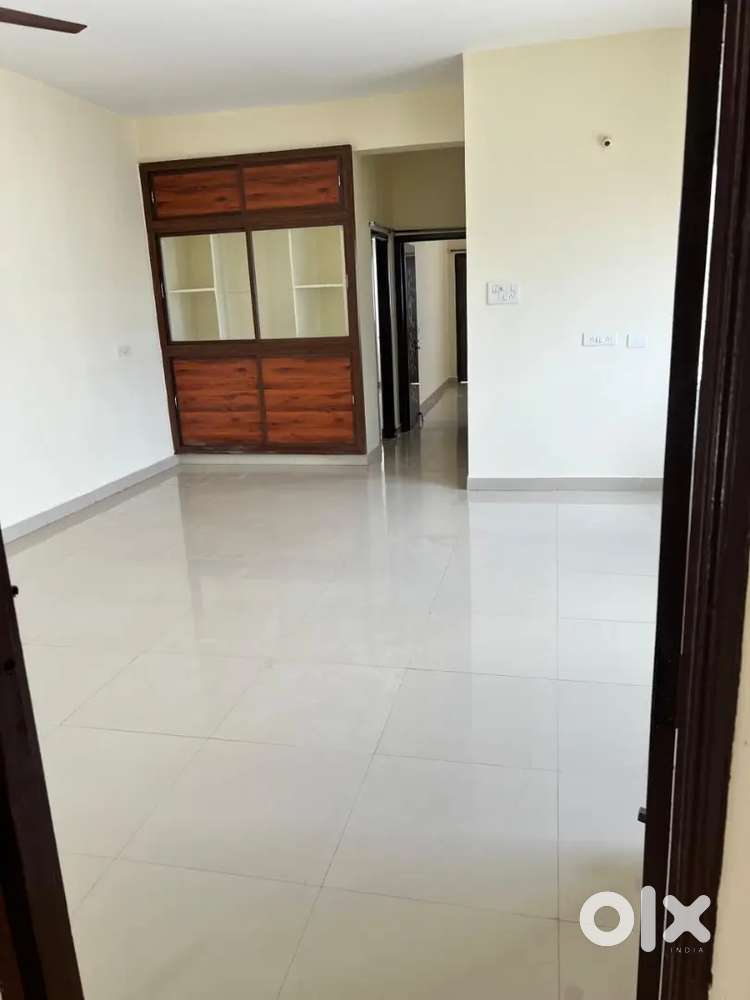 Fresh & excellent  2bhk semifurnished flat @IAS Colony, Tolichowki