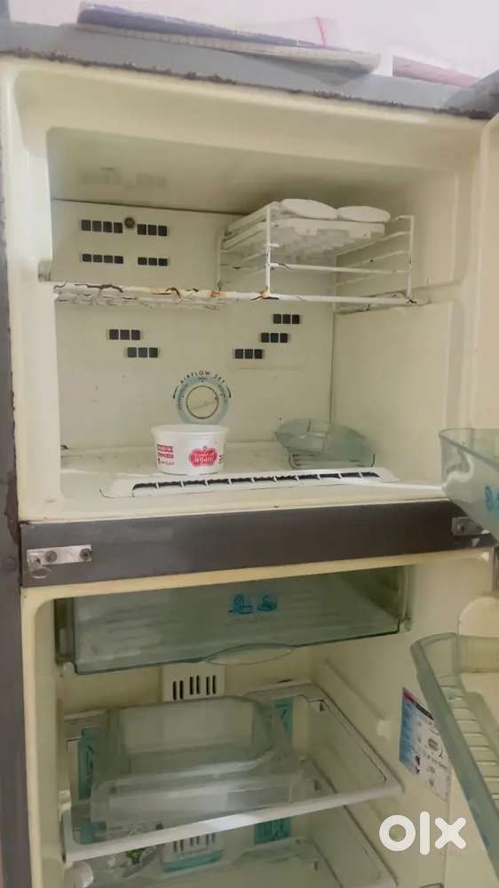 Refrigerator for sell