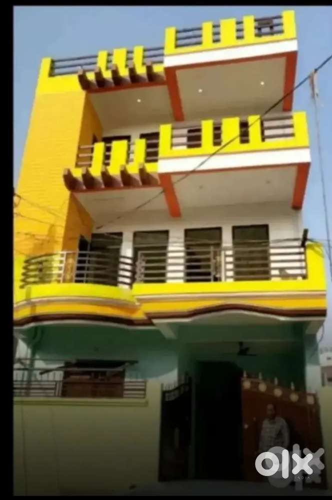 किराये पर उपलब्ध – 1 रूम सेट एवं 2 रूम For Family.