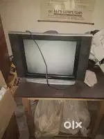 LG Flat TV for sale old model New condition