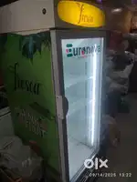 Glass Door Fridge 320 Ltr