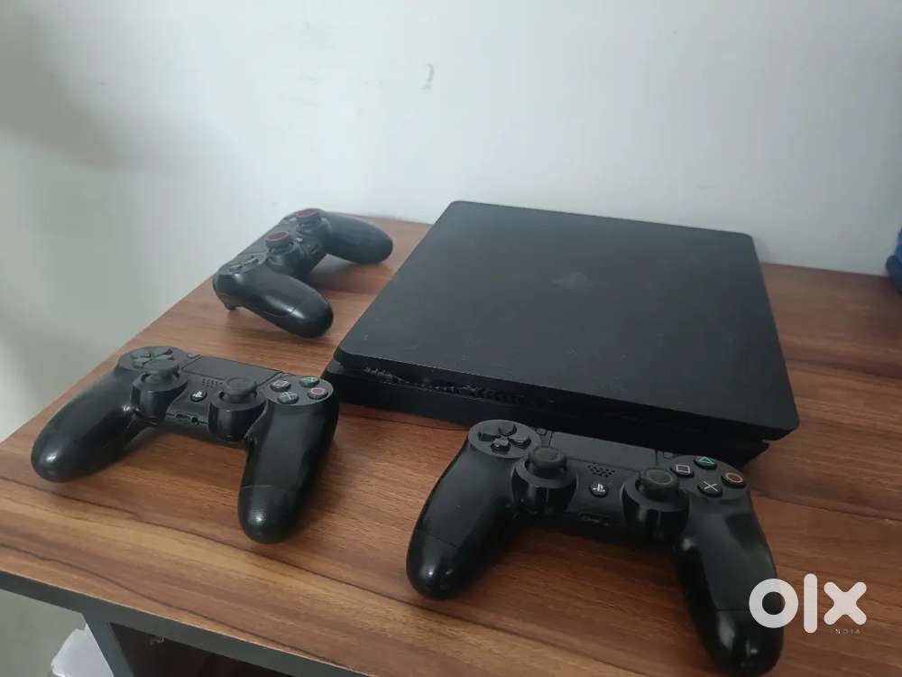 PS4 slim 1Tb