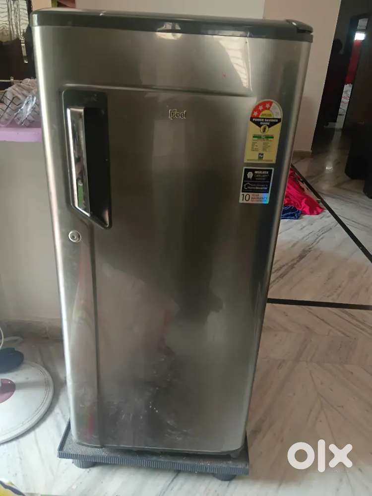 174 Liter and 209 Liter Fridges for sale