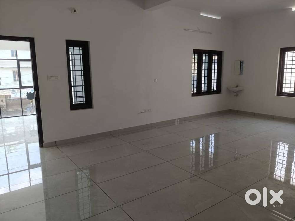 Commercial Building For Rent