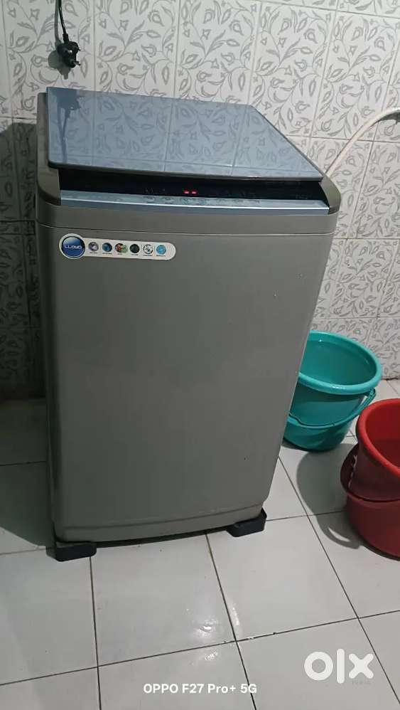 FOR SALE: Old Automatic Washing Machine – Good Condition!