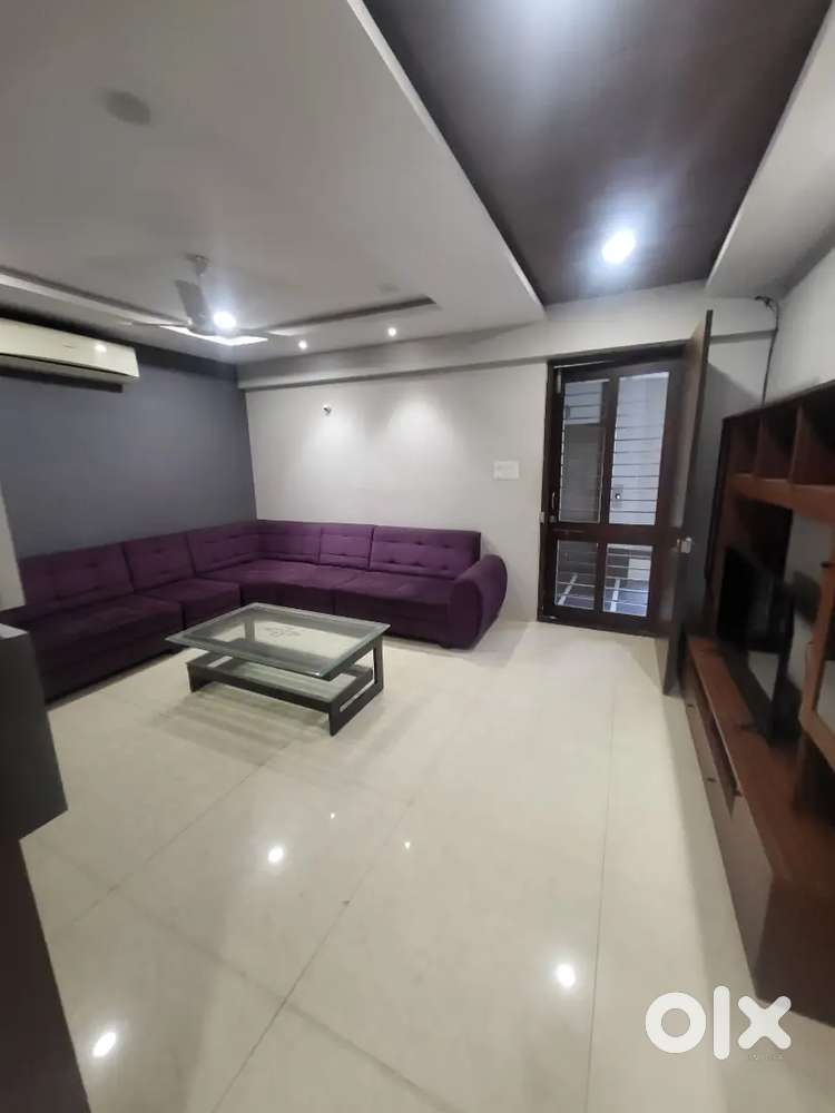 3BHK FULLY FURNISHED FLAT AT RENT L.I.G SQUARE INDORE