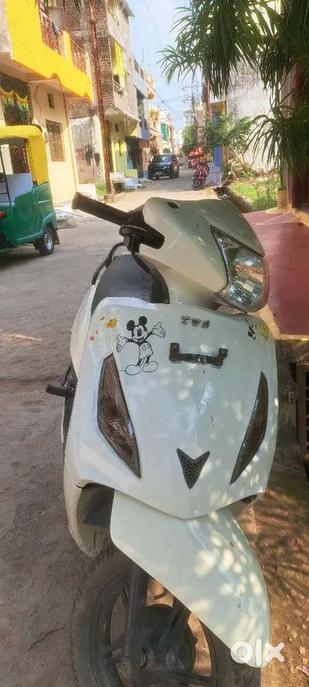 Bike well don't have any work just Bay  and  ride