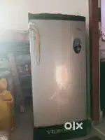 180 Liters Refrigerator in good condition