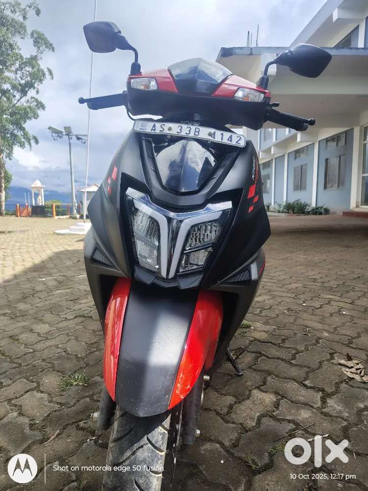 TVs ntorq 125 bs6 race edition model