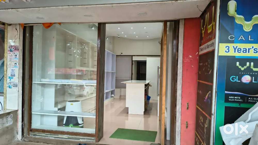 Road Facing Shop In Kudal Market