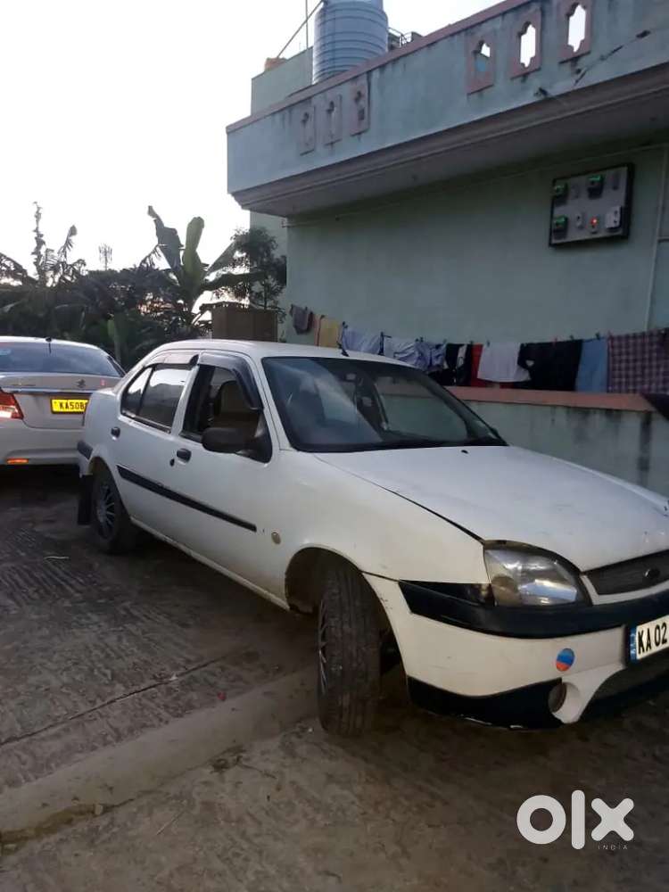 Ford Ikon 2006 Petrol Well Maintained