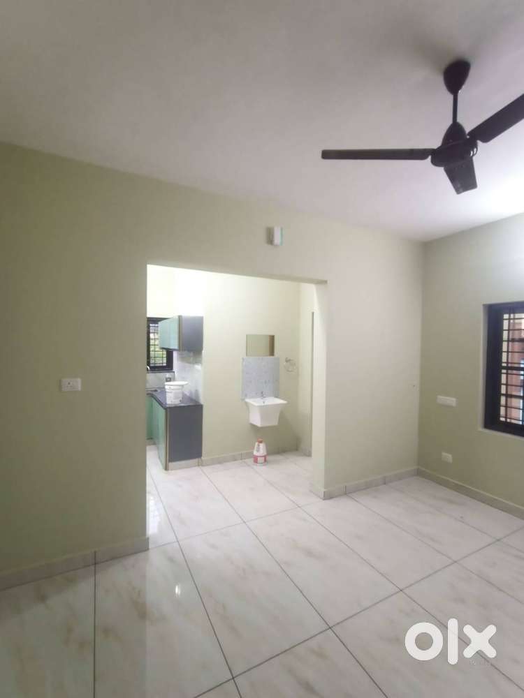 2 BHK Unfurnished Apartment for Rent Near Infopark