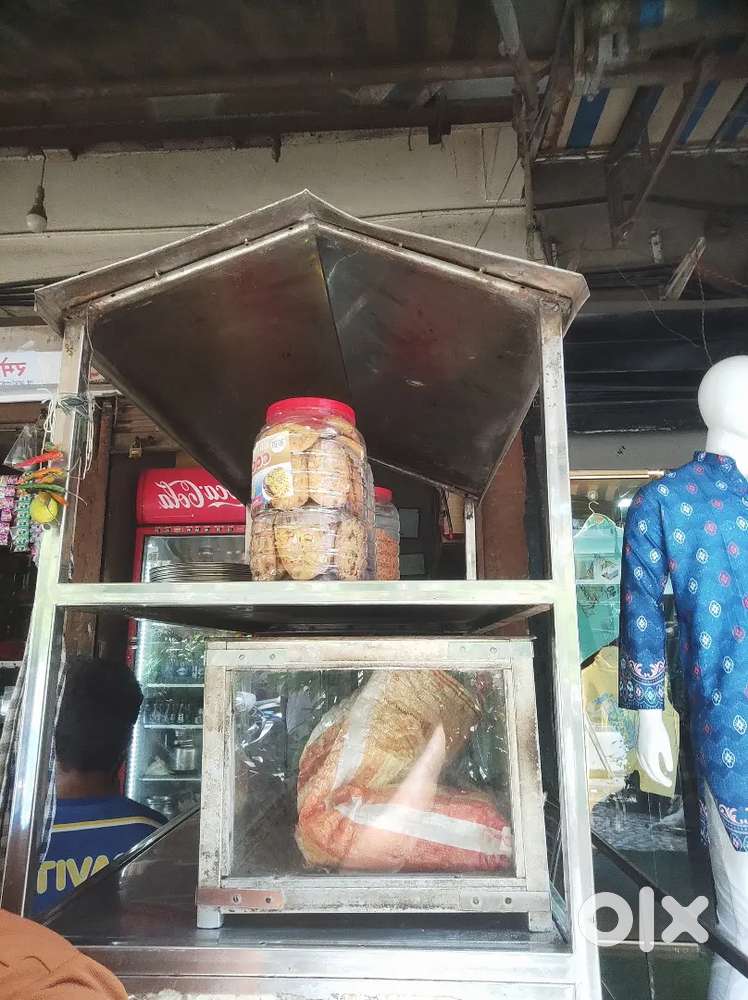 Idli wada dosa banane k liya karigar(LABOUR) chaiye  mumbra me