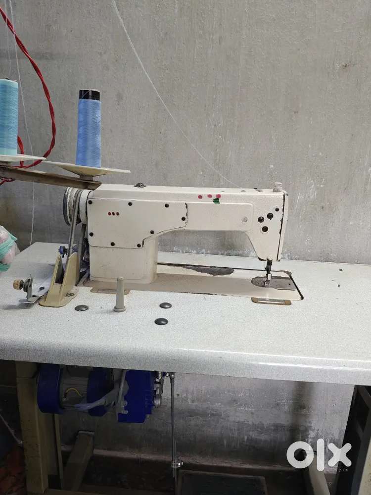 Sewing machine , log machine with table and motors