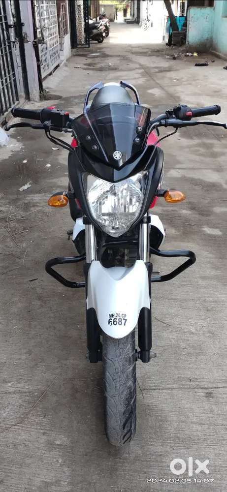 YAMAHA FZ-S 153cc