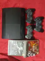 PS3 Slim + 3 Controllers + 6 Original Games