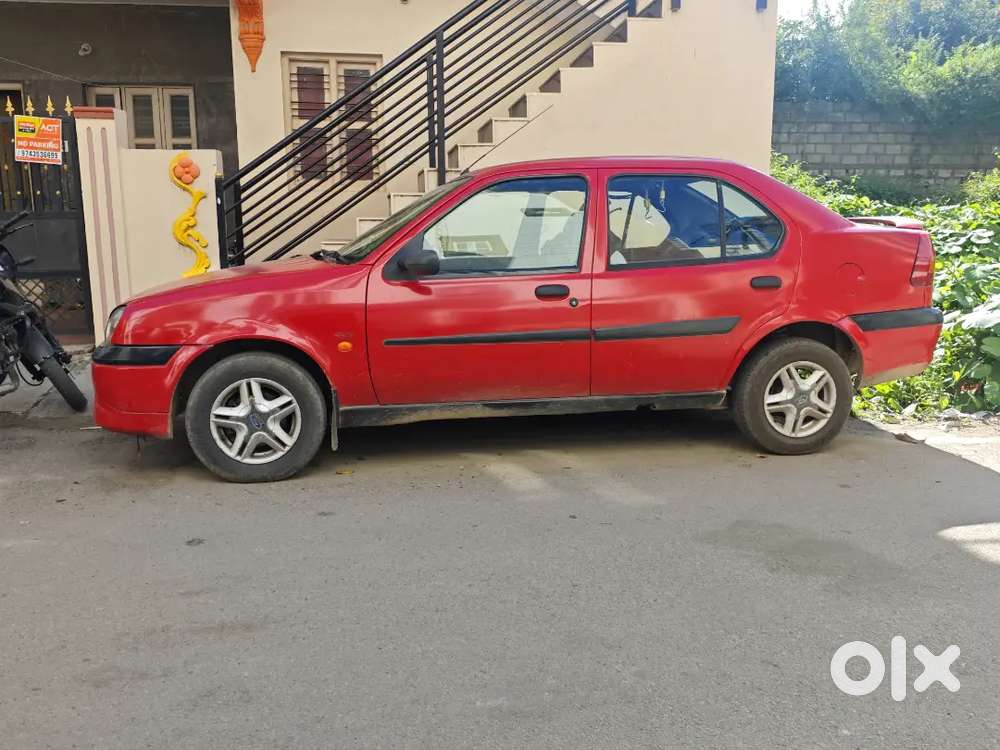 Ford Ikon 2002 Petrol  ferrari red
