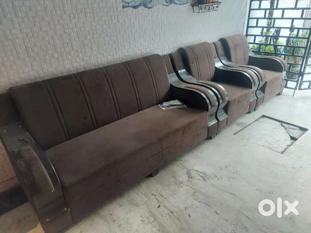 One sofa set 5 seater