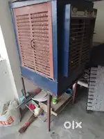 Old heavy cooler with heavy stand