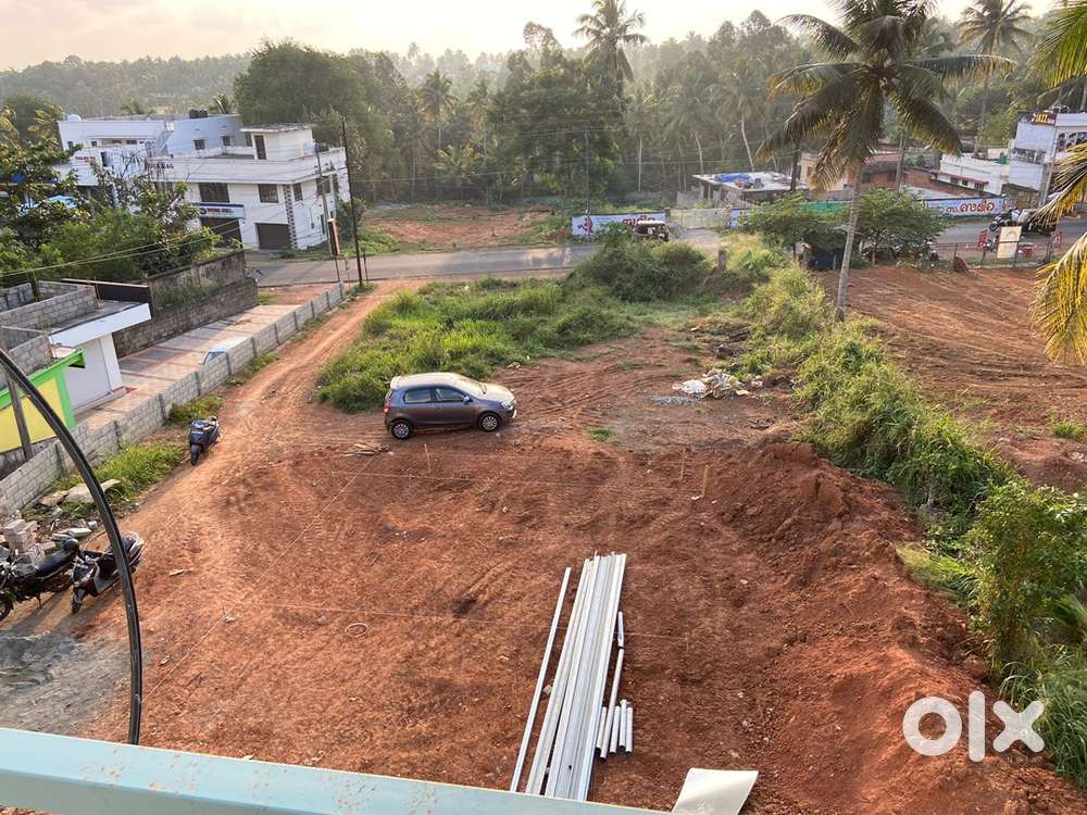 Plot for rent at theater junction