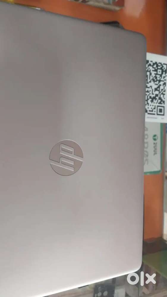 HP 14s Laptop 8GB ram / 512 ssd