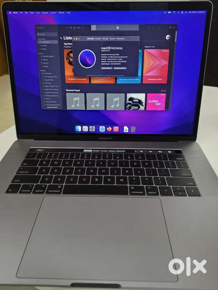 MacBook Pro 15inch 2016 with Touch Bar
