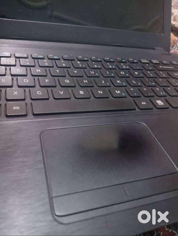 Acer Gateway NE46Rs1 laptop, RAM:4 ,ROM: 512gb , black colour