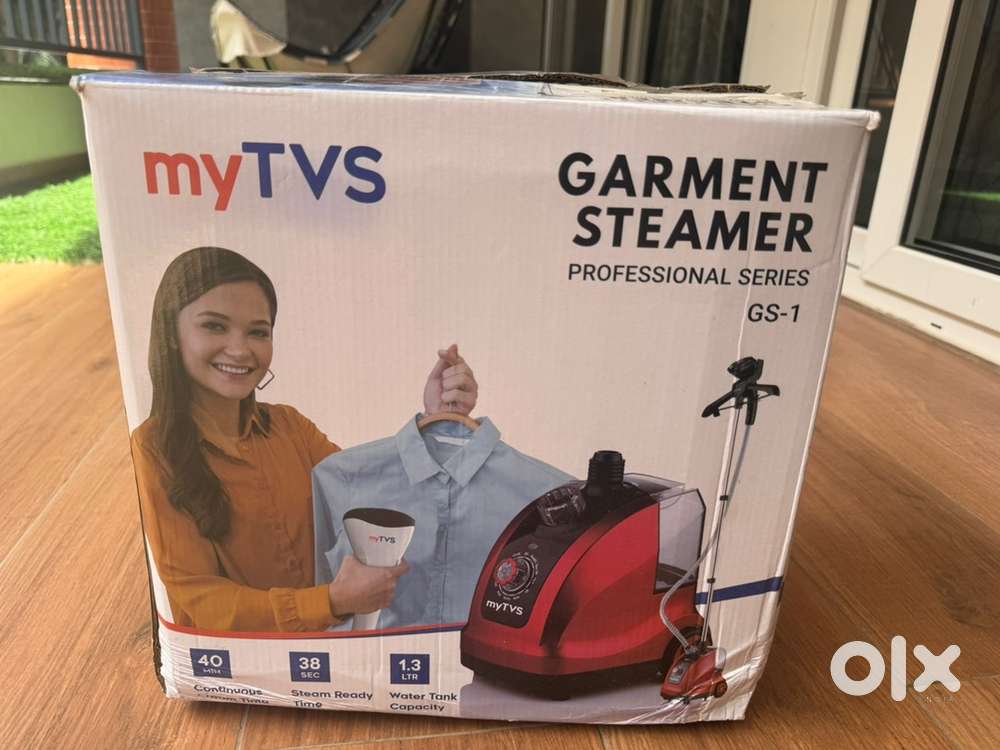 Unused GARMENT STEAMER with Induction Cooker FREE