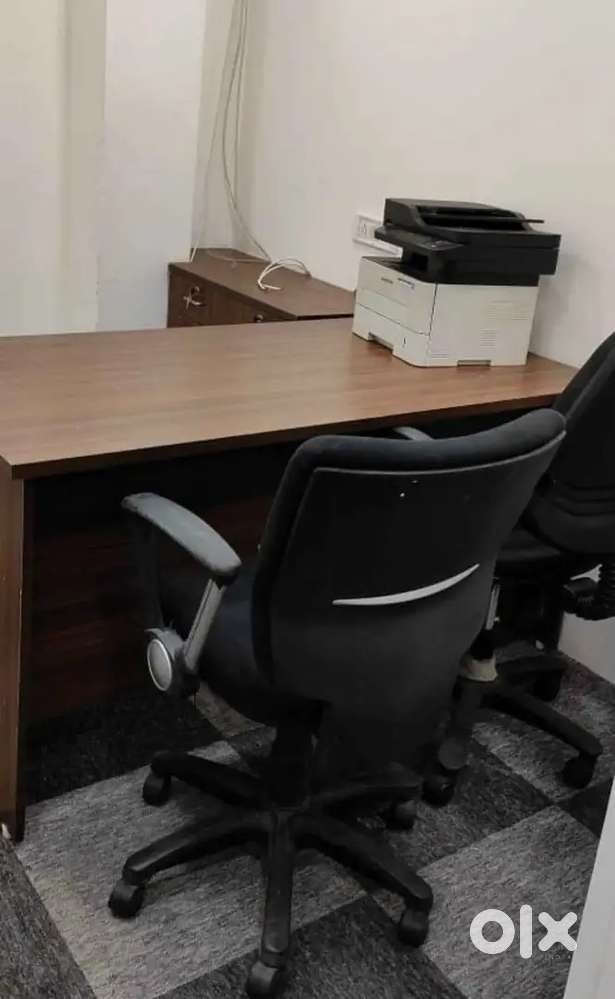 2 cabin 10 workstation ready to move office space