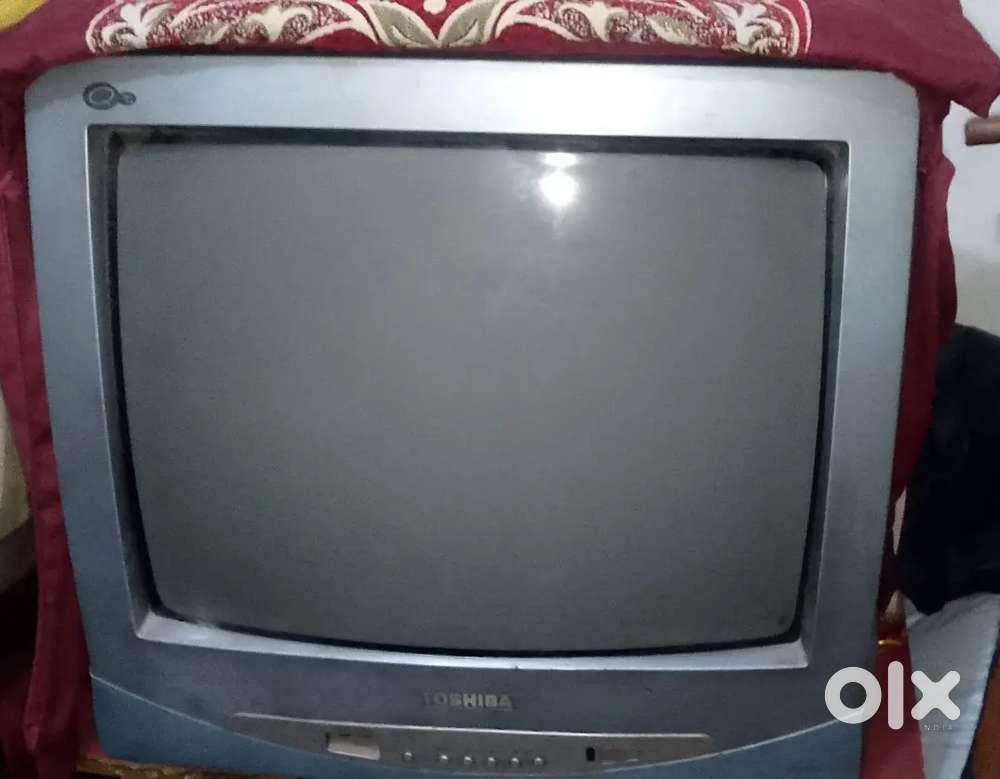 Old Big TV in Perfect Working Condition — And Quality Excellent