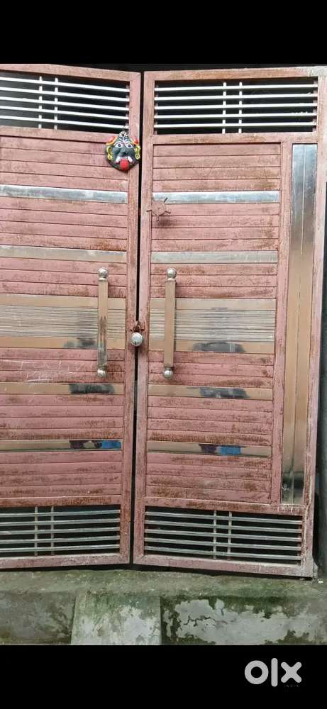 Chak harati me house for sale