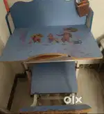 Kids study table and chair