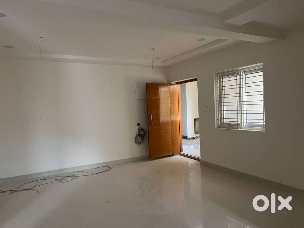 KB Luxuria-2BHK-1225 Sft-East facing