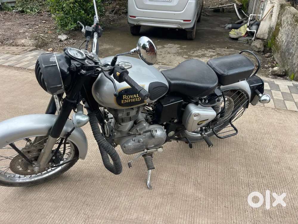 To sell bullet of silver colour with registration number 1188