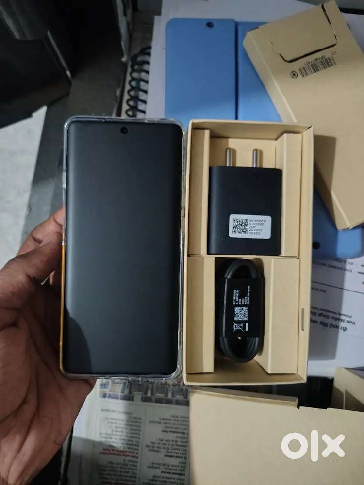 Motorola Edge 60 Pro 7 days old only.