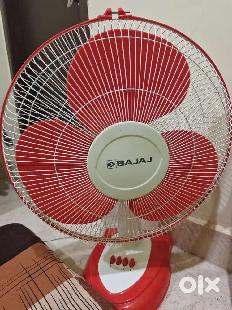 Bajaj table fan