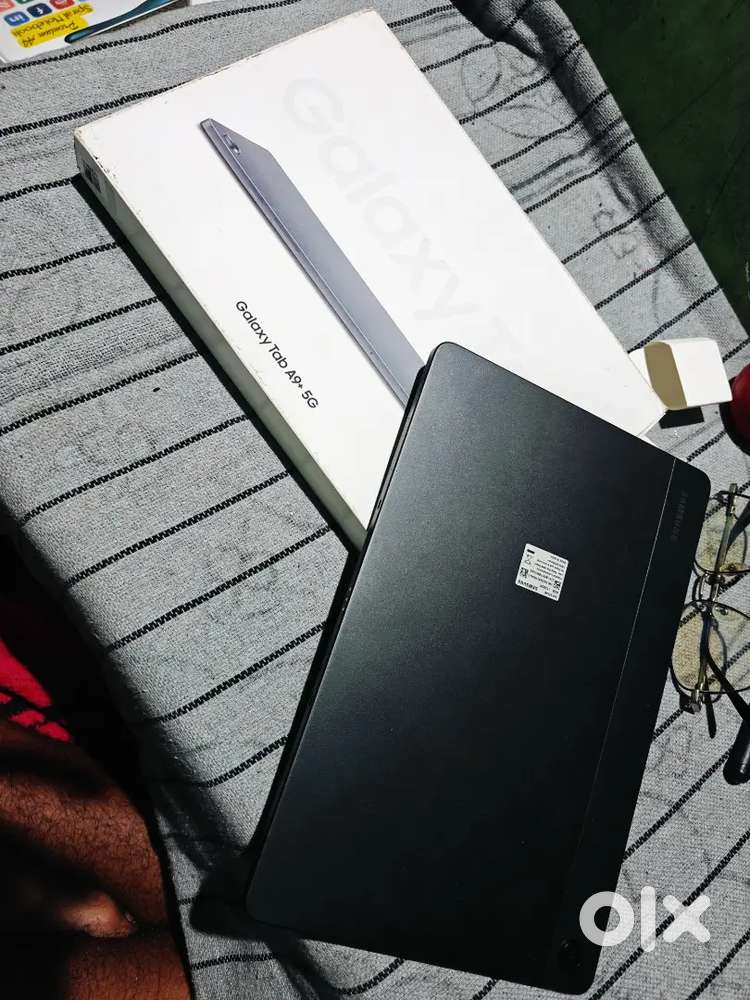 Samsung A9+ 8/128 only  1 month old