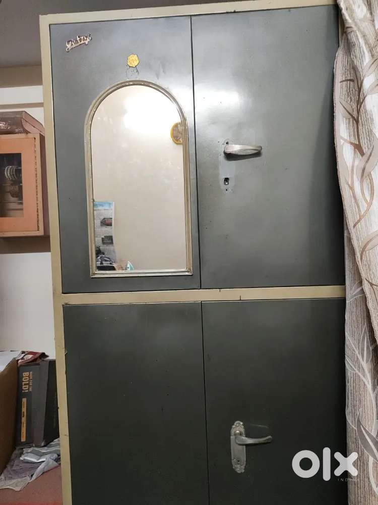 Newly Wardrobe