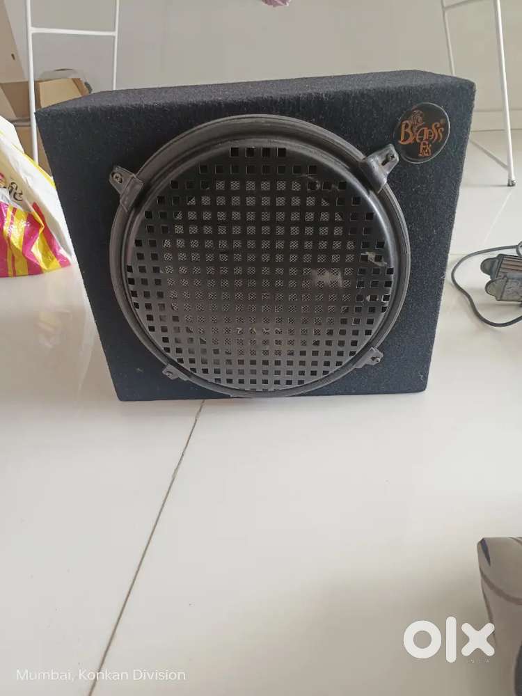 Amplifier and Subwoofer for Sale