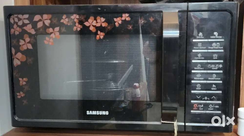 MICROWAVE IN GOOD CONDITION